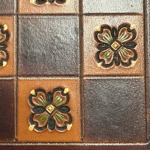 Vintage Chess Board Hand Tooled And Dyed Leather Wood Frame 11”x17” Wall Hanging - Picture 4 of 10